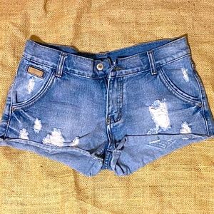 NWOT Vintage style Distressed Denim Shorts
